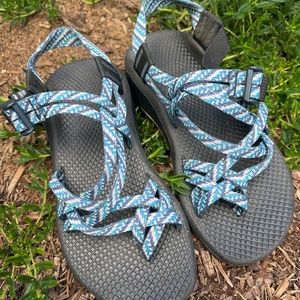 Chaco - woman size 6